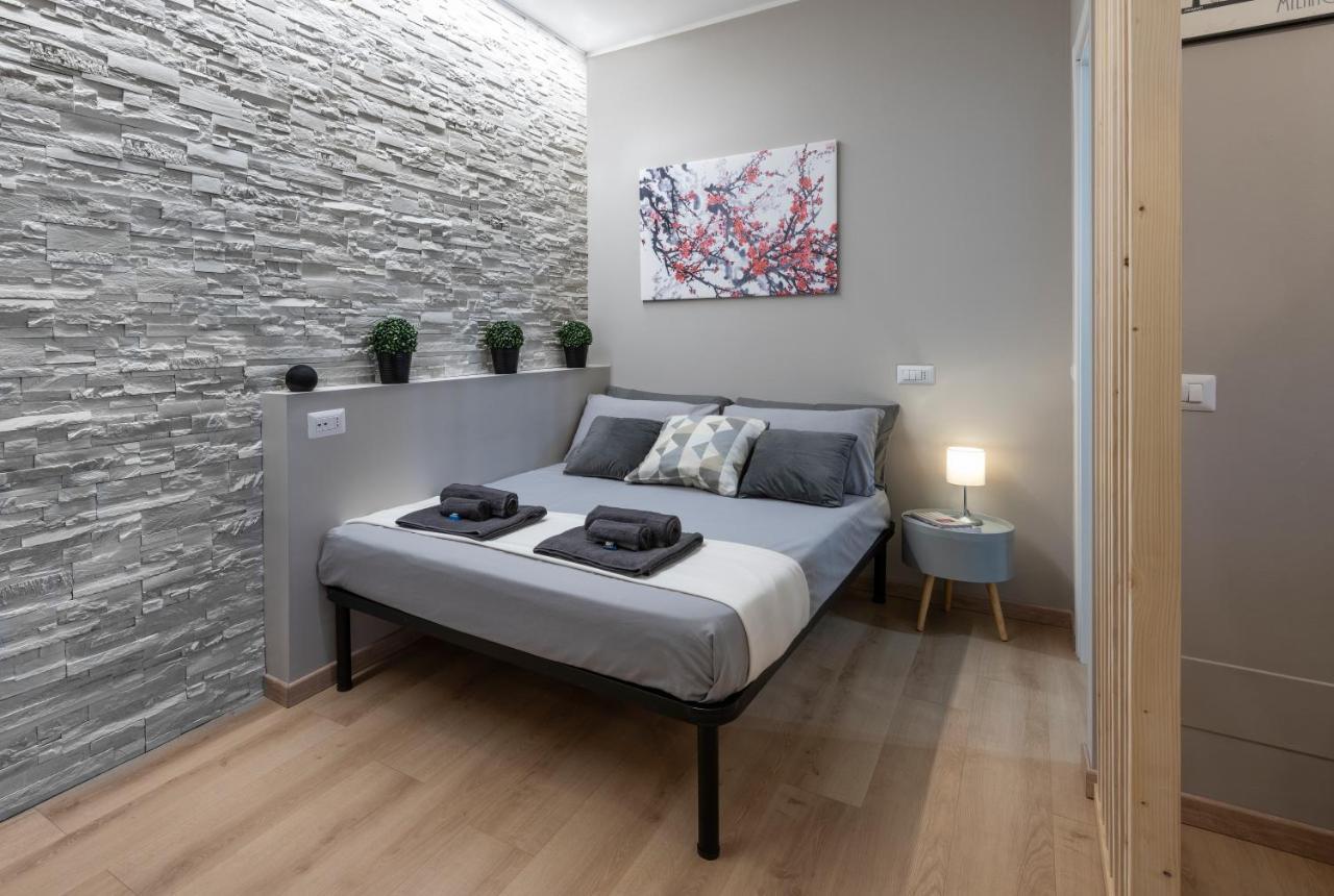 Super Modern And Design Apartment, A Due Passi Dai Navigli Milan Extérieur photo