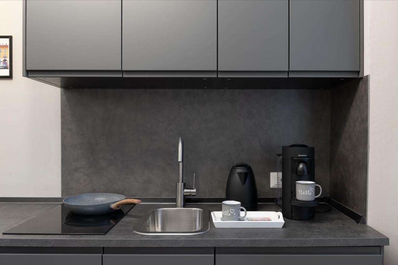 Super Modern And Design Apartment, A Due Passi Dai Navigli Milan Extérieur photo
